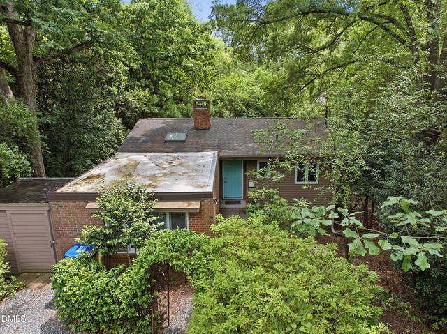 16 Davie Circle, Chapel Hill, NC 27514