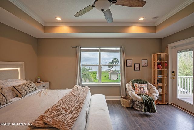 3693 LIGHTVIEW Lane, Jacksonville, FL 32225