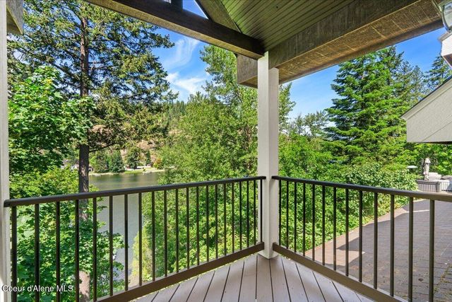 20535 N Pinehurst St, Rathdrum, ID 83858