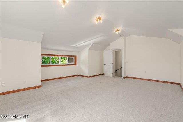 20535 N Pinehurst St, Rathdrum, ID 83858