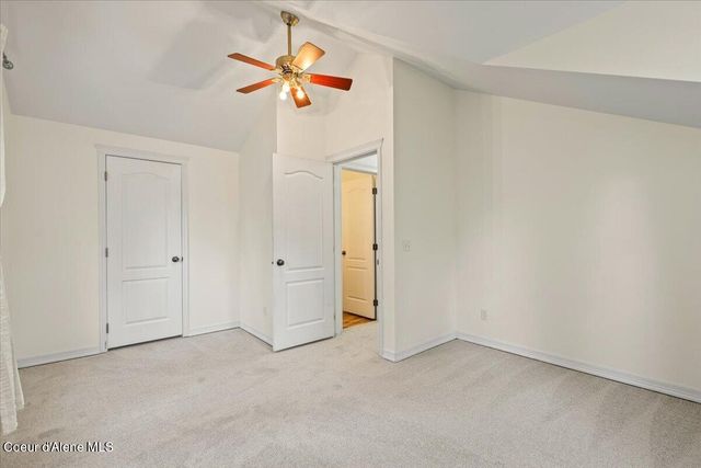 20535 N Pinehurst St, Rathdrum, ID 83858