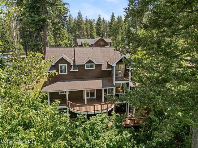 20535 N Pinehurst St, Rathdrum, ID 83858