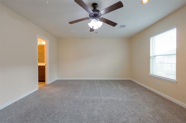 11905 Algonquin Drive 20, Houston, TX 77089