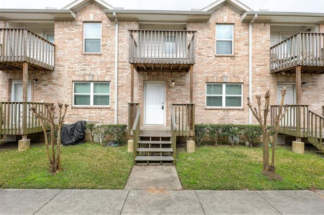 11905 Algonquin Drive 20, Houston, TX 77089