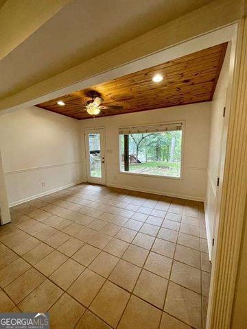 8940 Bay Drive, Gainesville, GA 30506