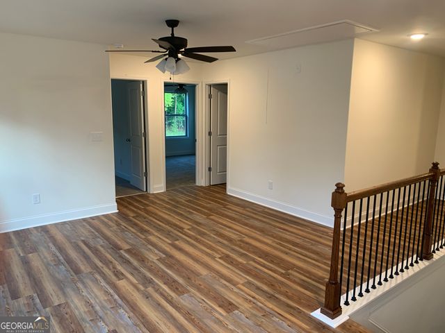 210 Parker Drive, Mcdonough, GA 30253