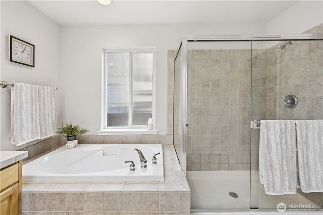 11922 82nd Place NE, Kirkland, WA 98034