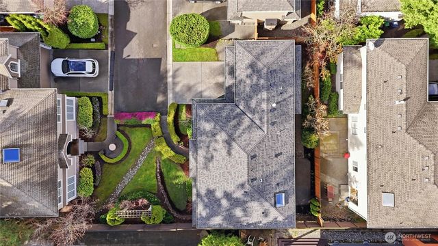 11922 82nd Place NE, Kirkland, WA 98034