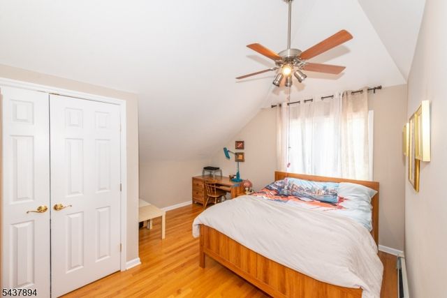 5 Raine Tree Ct, Kinnelon Boro, NJ 07405