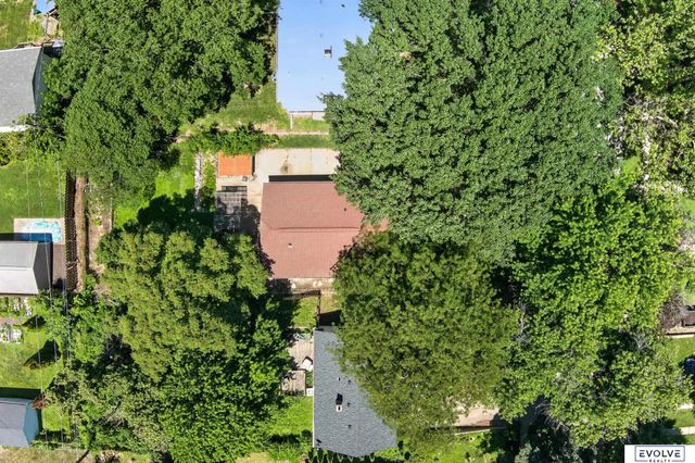 2040 N 50Th Street, Omaha, NE 68104