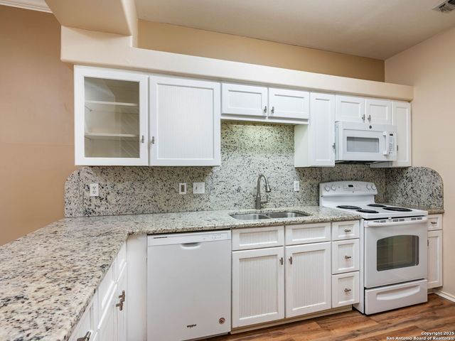 207 Grandview, Alamo Heights, TX 78209