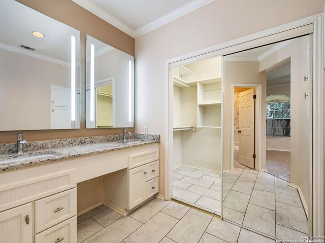207 Grandview, Alamo Heights, TX 78209