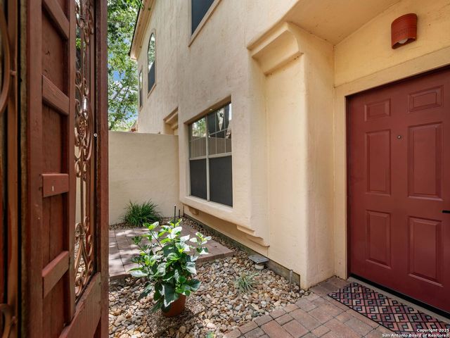 207 Grandview, Alamo Heights, TX 78209