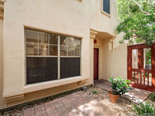 207 Grandview, Alamo Heights, TX 78209