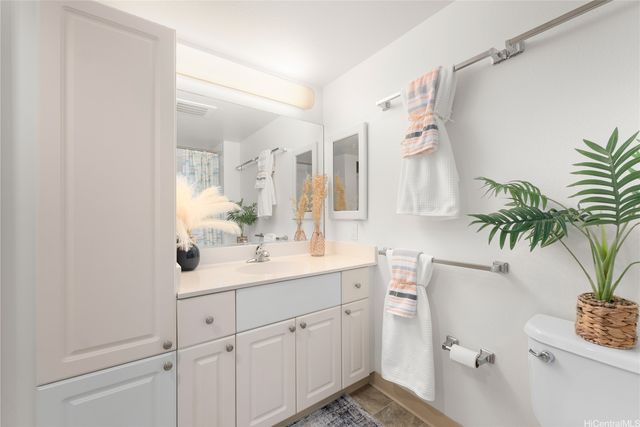 801 South Street 2512, Honolulu, HI 96813