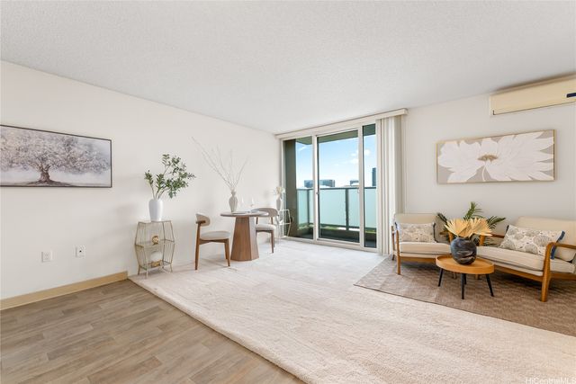 801 South Street 2512, Honolulu, HI 96813
