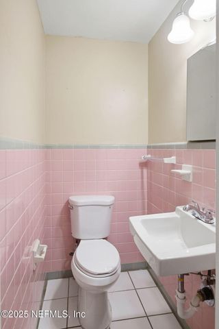 1706 SPRINKLE Drive, Jacksonville, FL 32211