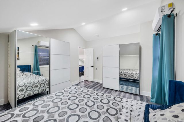 15 Drake Avenue, Bellport, NY 11713