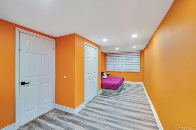 15 Drake Avenue, Bellport, NY 11713