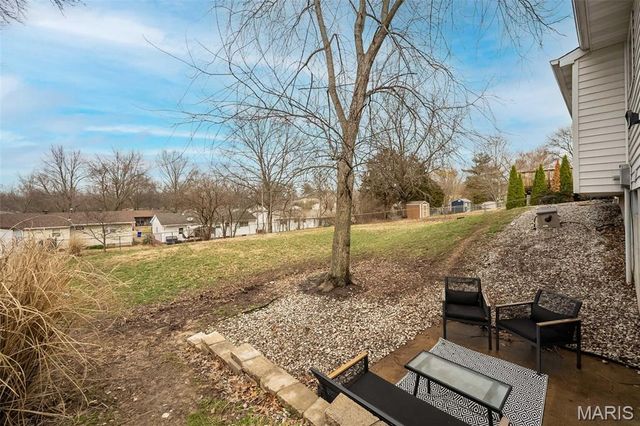 1237 Trails Drive, Fenton, MO 63026