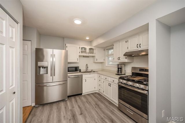 1237 Trails Drive, Fenton, MO 63026