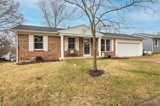 1237 Trails Drive, Fenton, MO 63026