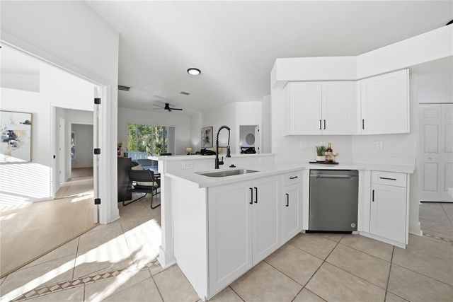 1407 WATERMILL CIRCLE, Tarpon Springs, FL 34689