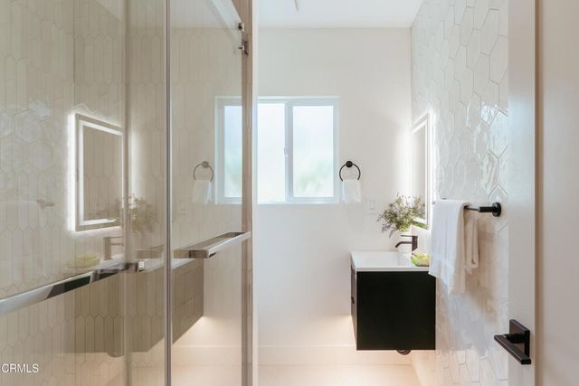 2024 Brigden Road, Pasadena, CA 91104