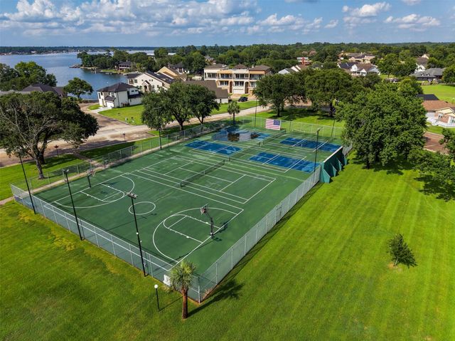 2019 Lakewood Court, Willis, TX 77318