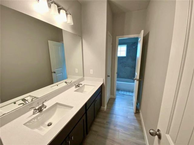 6939 Escondido Drive, Rosharon, TX 77583