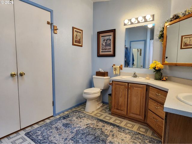 42550 S MILL POND Rd, Port Orford, OR 97465