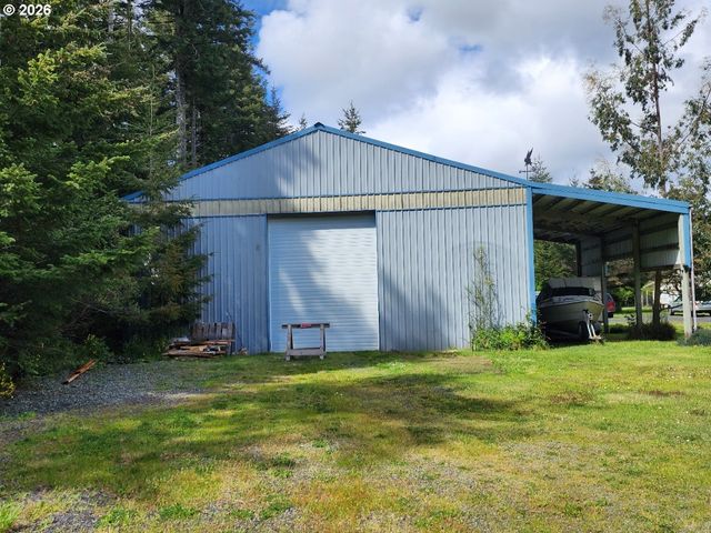 42550 S MILL POND Rd, Port Orford, OR 97465