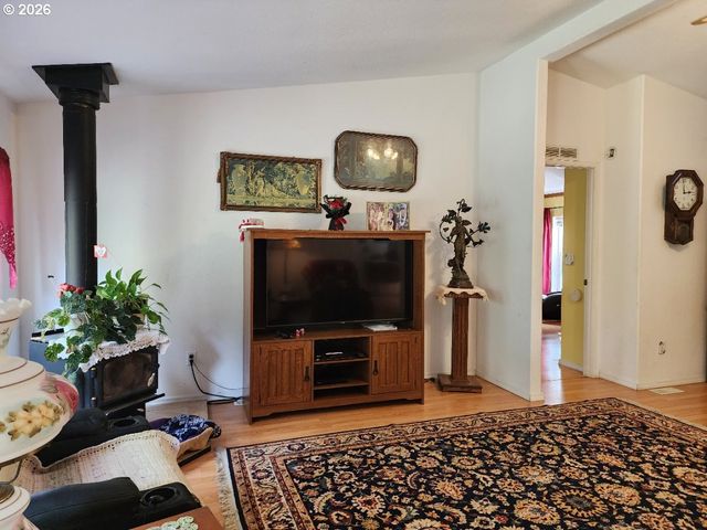 42550 S MILL POND Rd, Port Orford, OR 97465