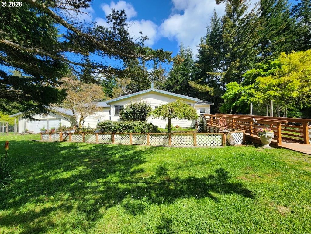 42550 S MILL POND Rd, Port Orford, OR 97465