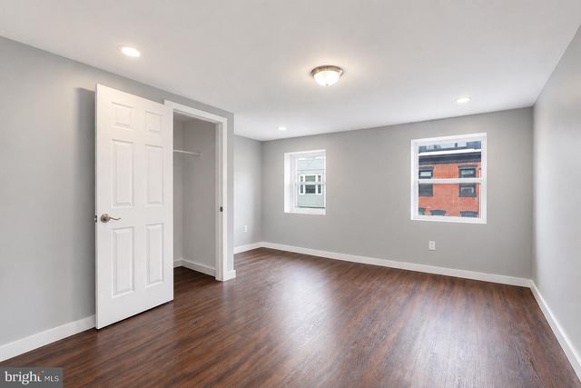 717 E THOMPSON ST, Philadelphia, PA 19125
