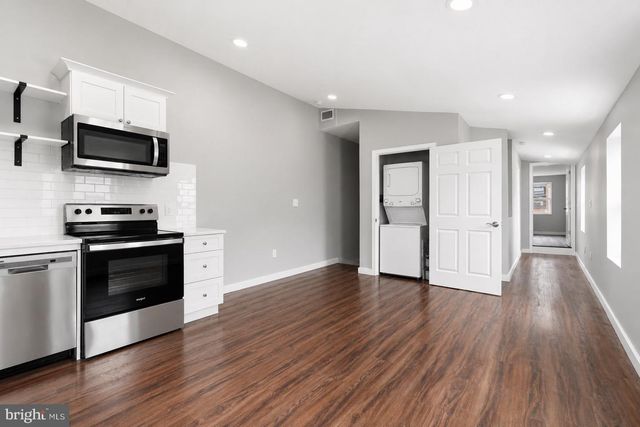 717 E THOMPSON ST, Philadelphia, PA 19125