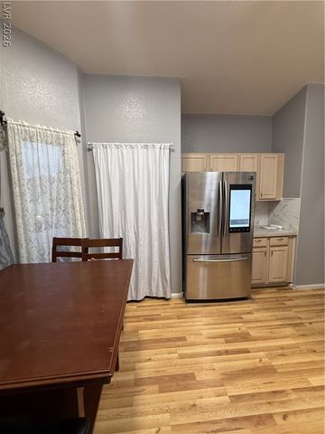 3933 Lazy Pine Street 201, Las Vegas, NV 89108