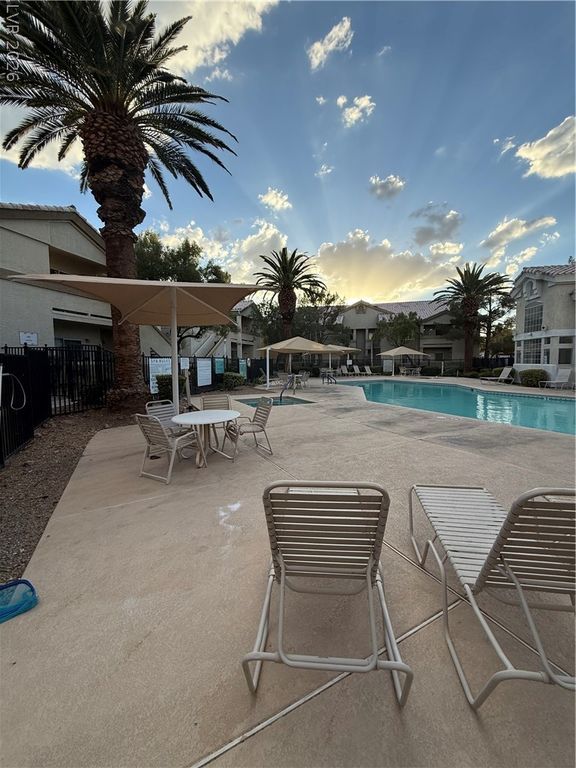 3933 Lazy Pine Street 201, Las Vegas, NV 89108 — photo 3