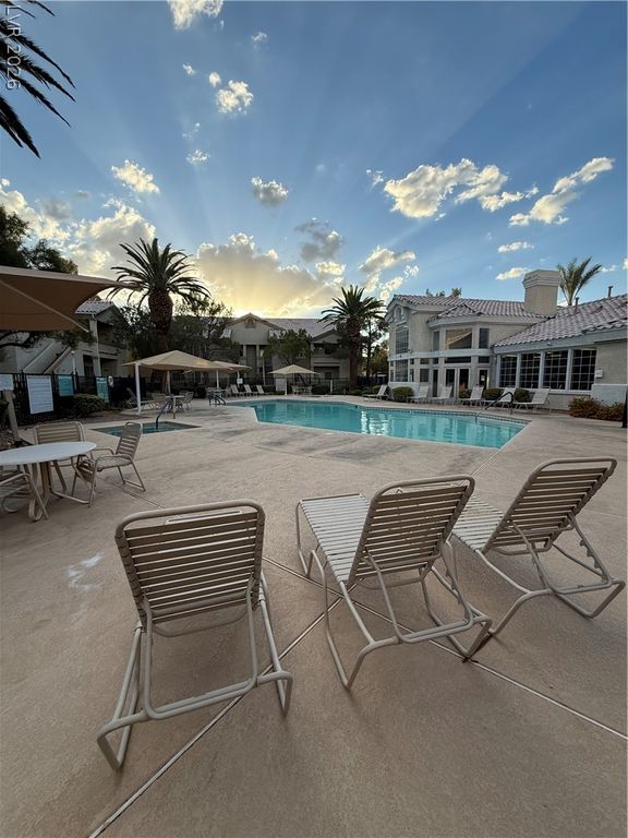 3933 Lazy Pine Street 201, Las Vegas, NV 89108 — photo 5