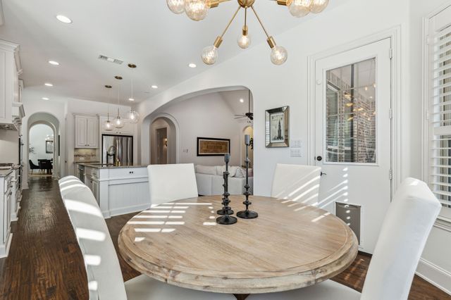 7621 Blackhall, The Colony, TX 75056