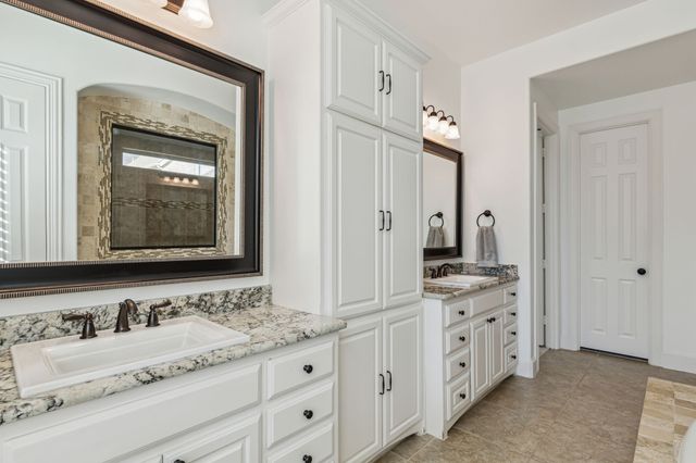 7621 Blackhall, The Colony, TX 75056