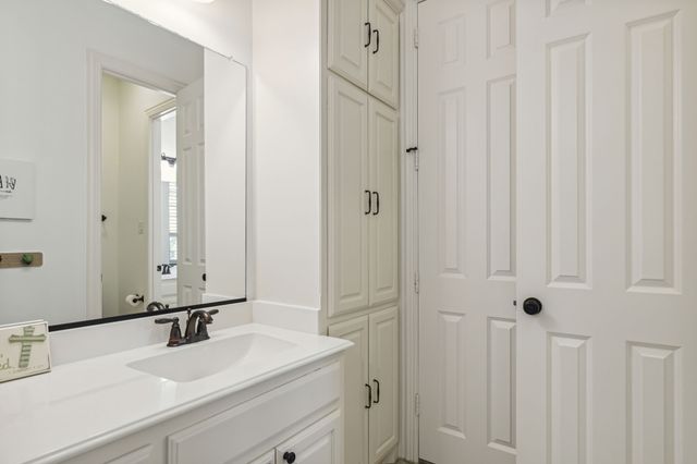 7621 Blackhall, The Colony, TX 75056