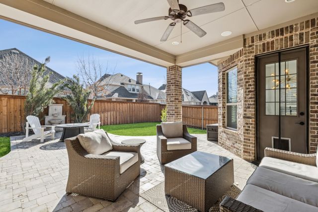 7621 Blackhall, The Colony, TX 75056
