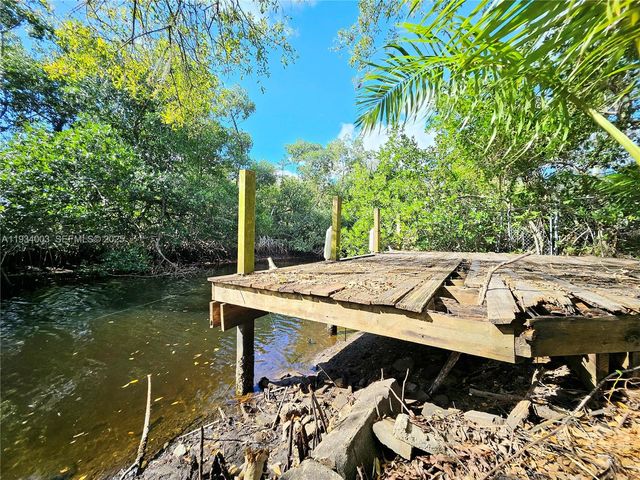 137 DOW LN, Fort Myers, FL 33917