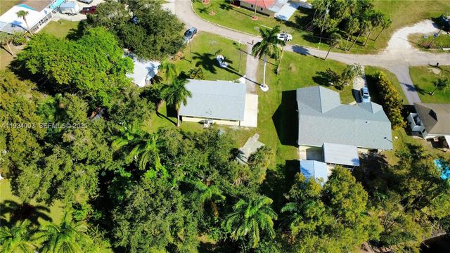 137 DOW LN, Fort Myers, FL 33917