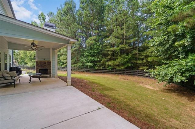 99 White Magnolia Way, Dallas, GA 30132
