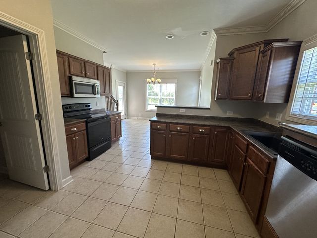 3643 Sweetbriar Ave, Murfreesboro, TN 37128