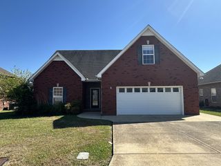 3643 Sweetbriar Ave, Murfreesboro, TN 37128