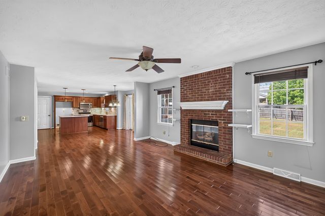 109 Sir Barton Drive, Danville, KY 40422