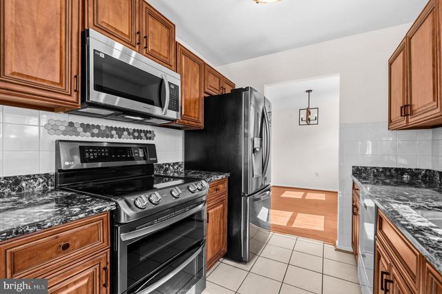 5 COATBRIDGE CT, Olney, MD 20832